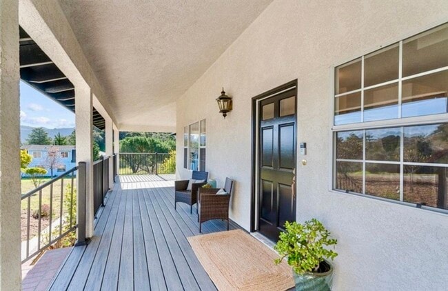 Photo - 221 Appy Way