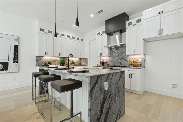 Photo - 426 Melba St Unit 104