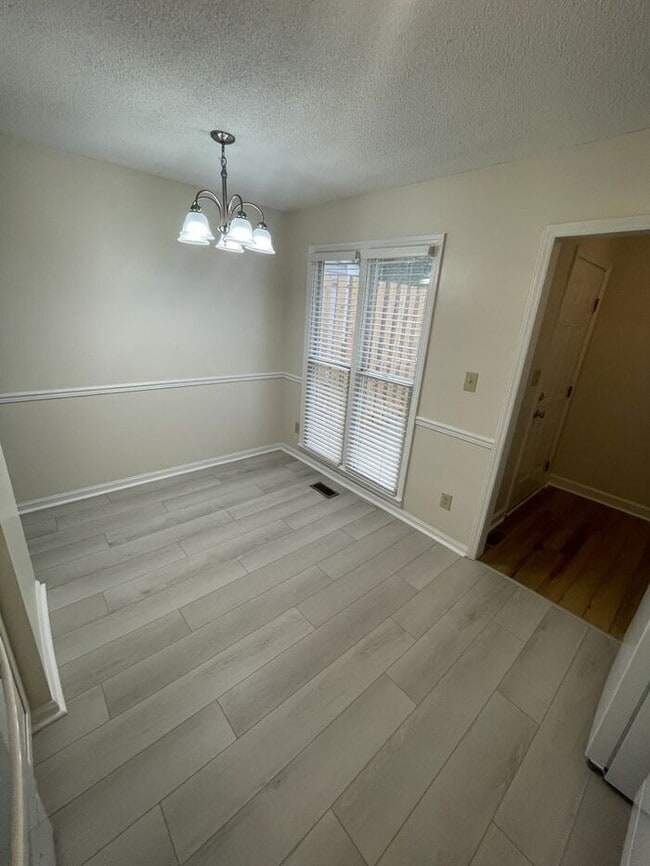 Photo - Townhome For Rent