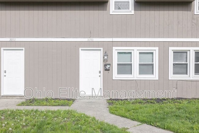 Photo - 3090 Grasmere Ave