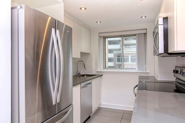 Photo - 3435 Rue Drummond Unit 32