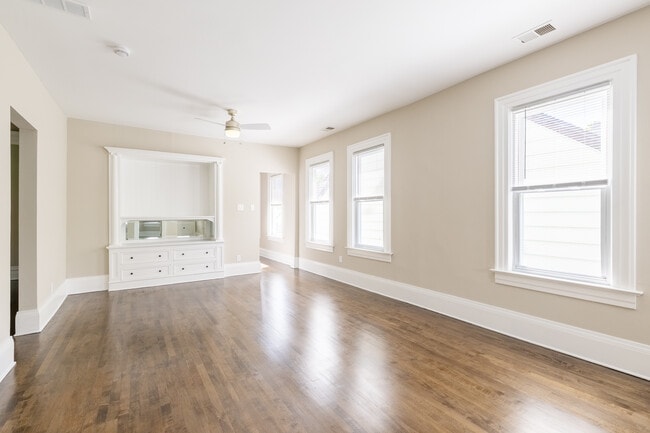 Photo - 2754 S Logan Ave Unit 2754 Upper