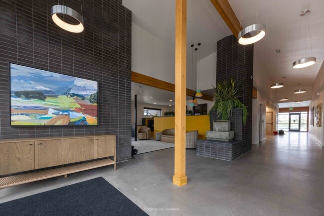 Cl - Overlook at Thornton Rental