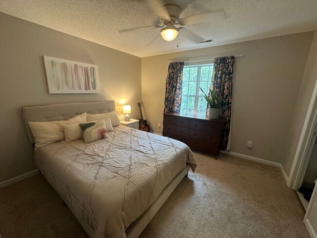 Photo - 4329 Pine Springs Ct