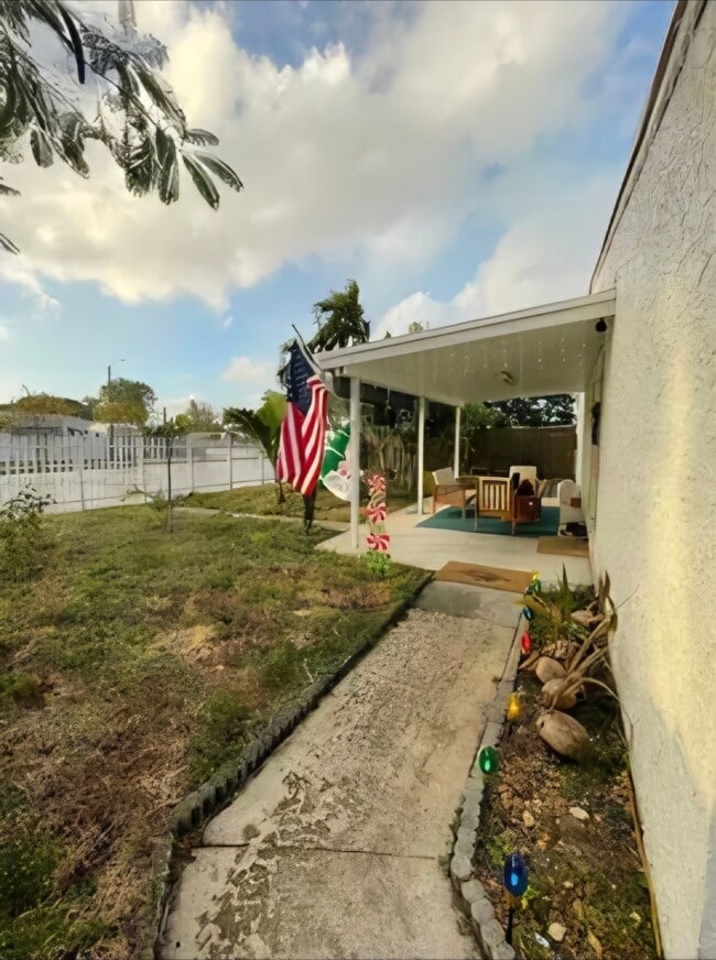 Photo - 21455 NW 39th Ave