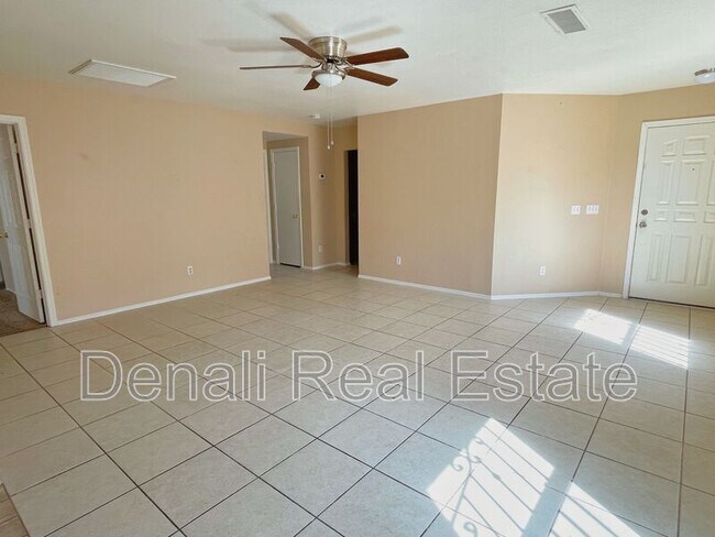 Photo - 6142 S Avenida Du Printemps