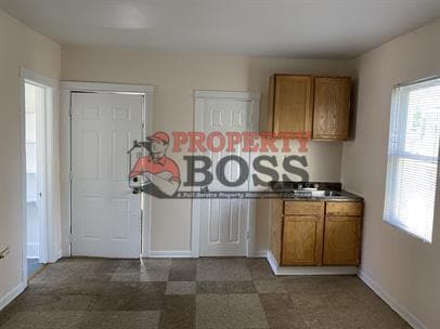 Photo - 4911 Homerlee Ave