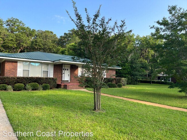 Photo - 3 br, 2 bath House - 109 Harrison Drive