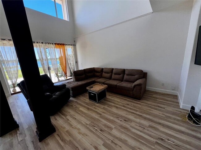 Photo - 7200 Bay Club Way