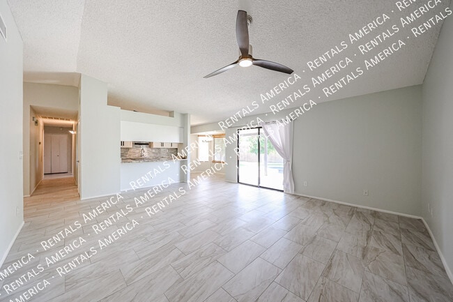 3103 E Villa Rita Dr