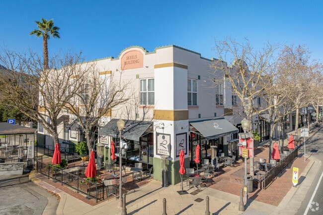 Building Photo - The Skeels Apartments