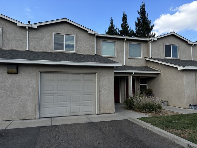 Photo - 3317 Carver Rd