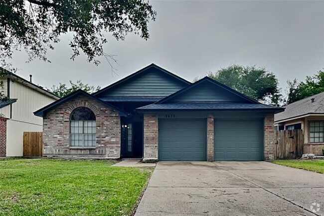 Building Photo - 8635 Spring Green Dr Rental