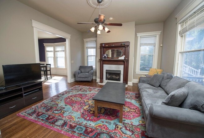 Photo - 1350 N Washington Ave