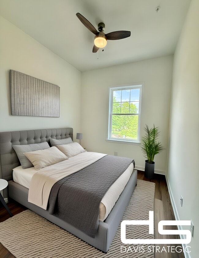 Photo - 128 E Market St Unit 104