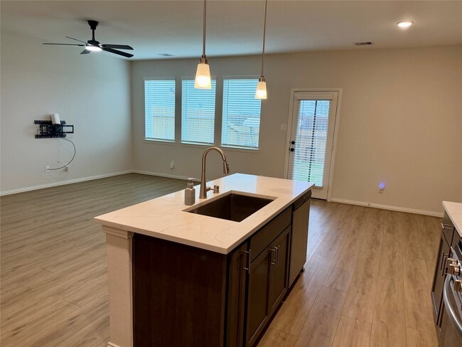 Photo - 27970 Western Crk Ct