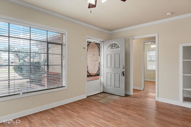 Photo - 2726 W Cavett Dr