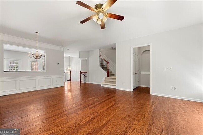 Photo - 2798 Loftview Square