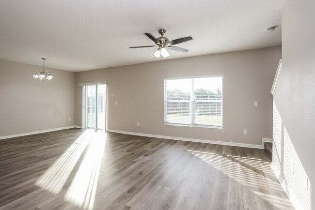 Photo - 12123 Barnsley Reserve Pl