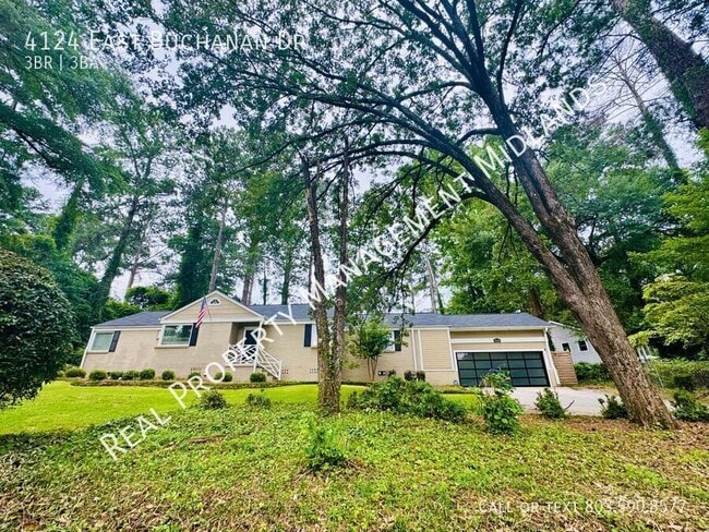 Photo - 4124 E Buchanan Dr House