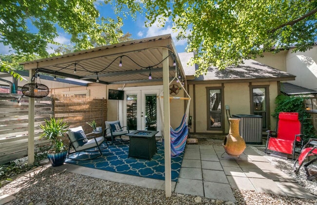 Photo - 8518 Sir Lancelot