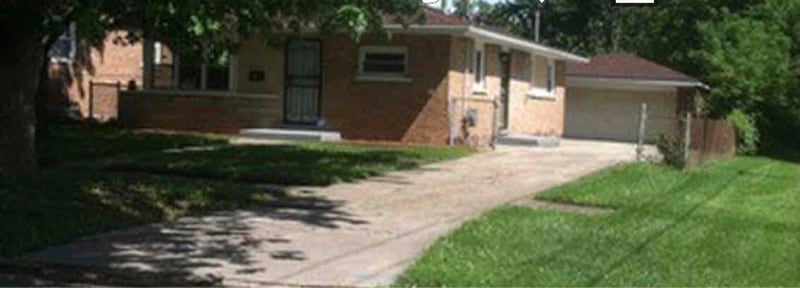 Photo - 1618 W 163rd St