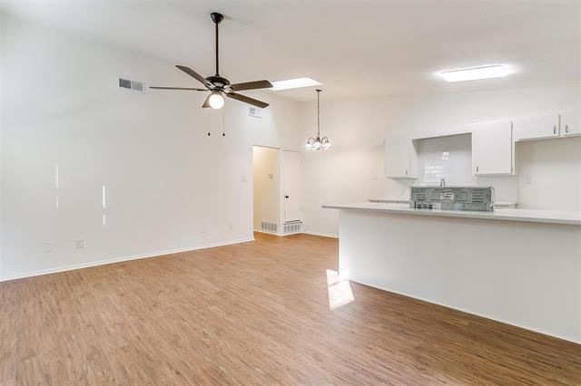 Photo - 1824 Fairmount Ave