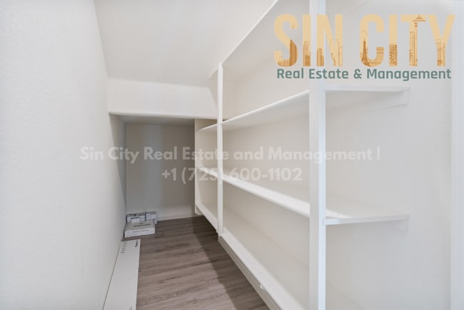 Photo - "Charming 4-Bed Oasis on La Cura Avenue: Spacious Living with 2.5 Baths in Vibrant Las Vegas!"