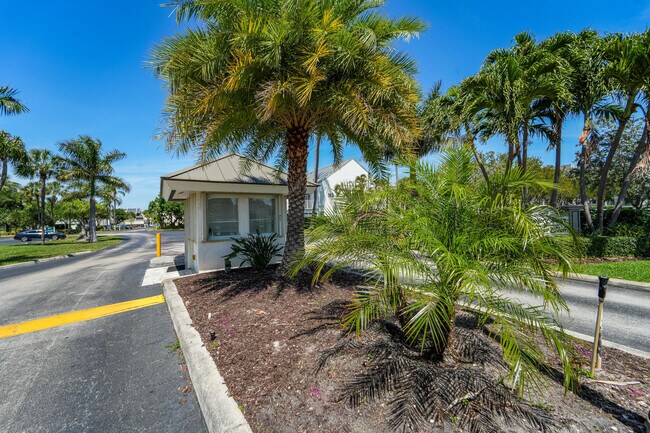 Photo - 1605 S US Hwy 1 Unit 303m1