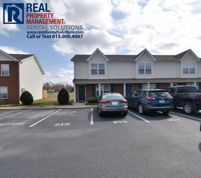 Photo - Adorable 2BR/2.5BA townhome in Murfreesboro, close to I-24!