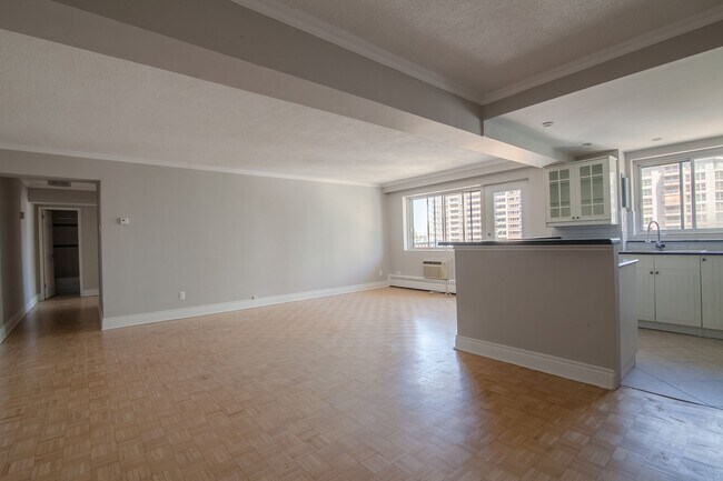 Photo - 3421 Rue Drummond Unité 107