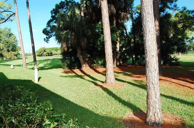 Photo - 120 Old Meadow Way