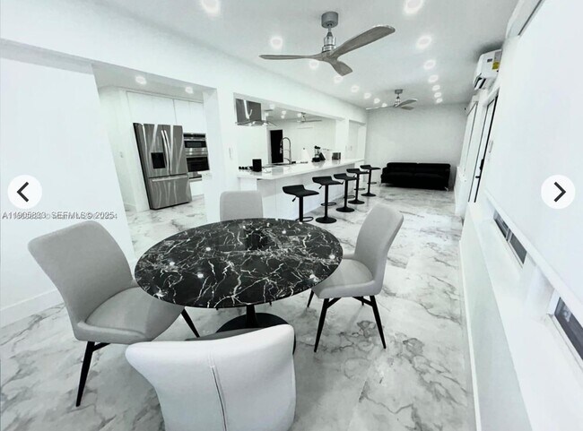 Photo - 4521 SW 55th Ave