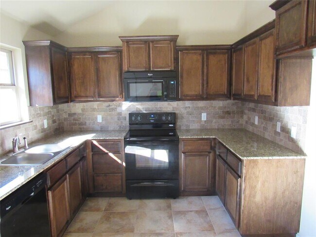 2321 NW 199th St