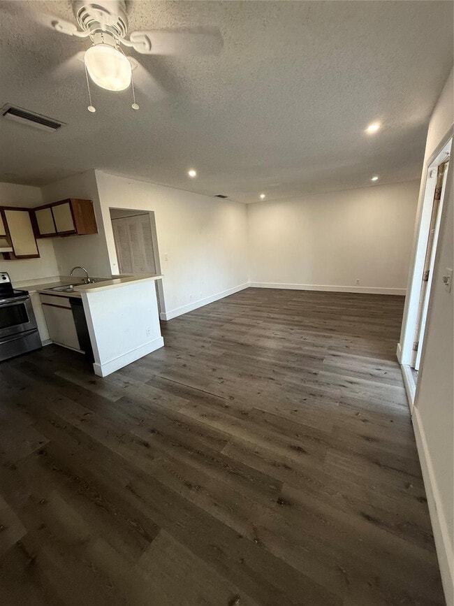Photo - 2866 Coral Springs Dr Unit 2866