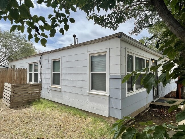 Photo - 4205 41st St