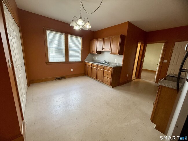 Photo - 112 Belden St Unit 1W