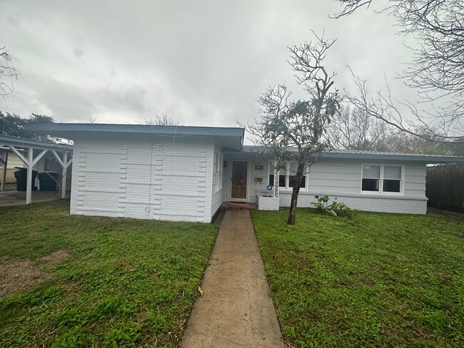 Photo - 606 Wilshire Pl
