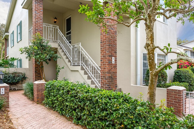 Photo - 101 Park Shores Cir Unit 2w