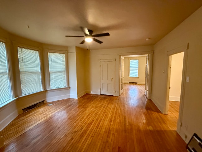 Photo - 928 S 16th St Unit Lower