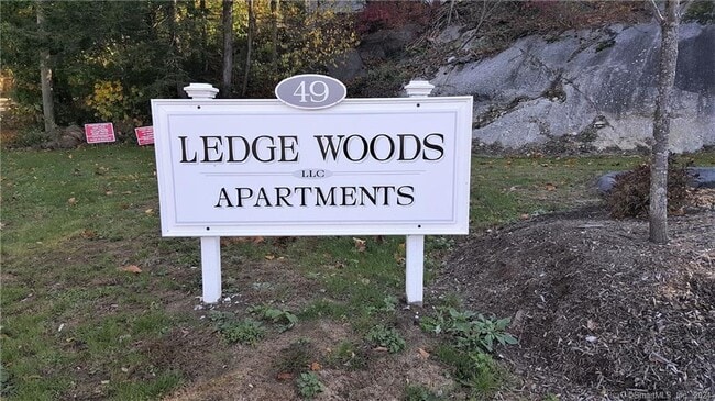 Photo - 49 Taylor Ave