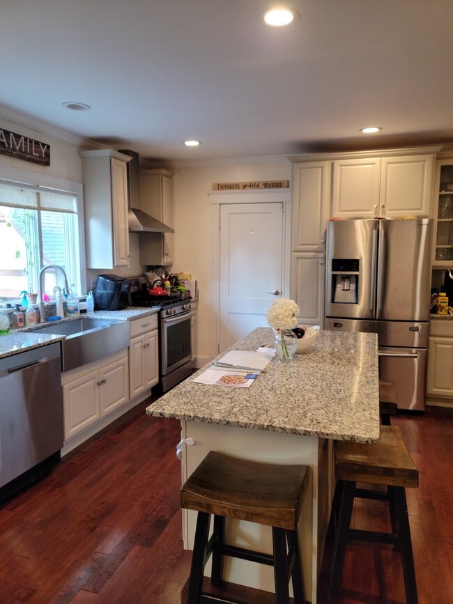 Photo - 183 Main St Unidad 1st floor