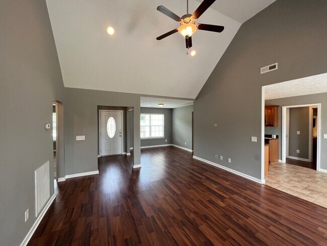 1014 Niagra Way