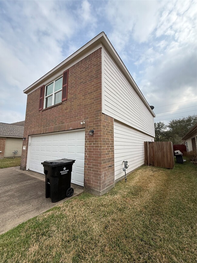 Photo - 23603 Legacy Oak St