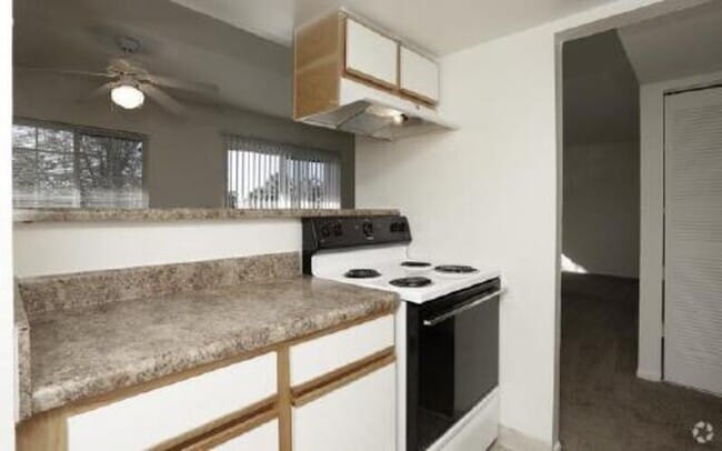 Photo - 5319 Sumerset St Unit 11-B