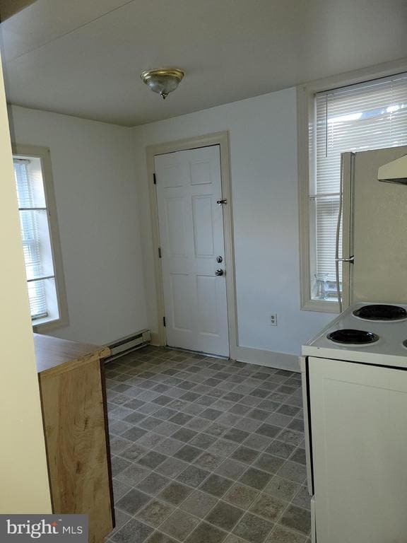 Photo - 201 E Franklin St Unidad 6