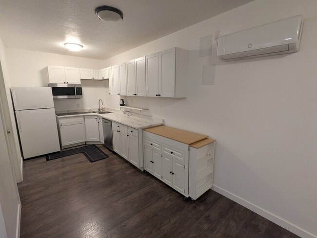 Photo - 5092 N Damper Dr Unit B