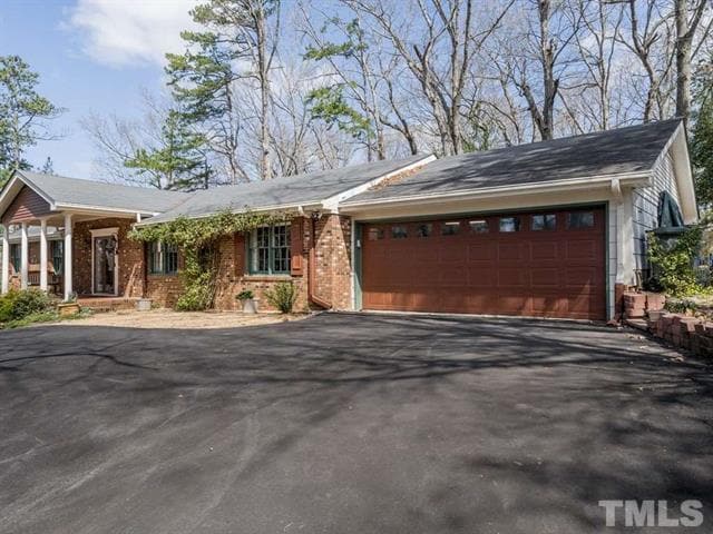 Photo - 1208 Glen Eden Dr House
