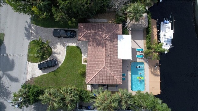 Photo - 2349 SE 12th St