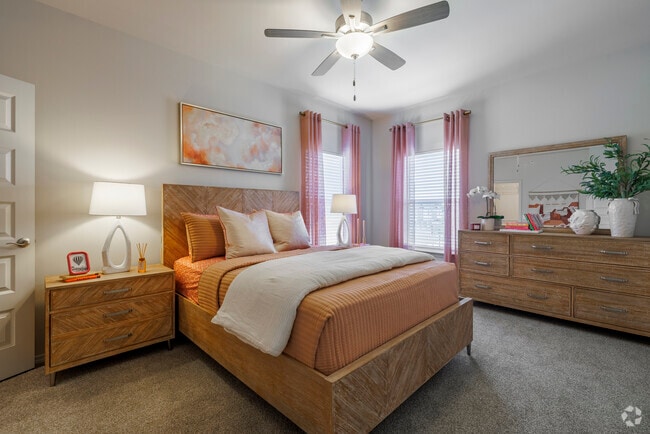 1 habitación, 1 baño - 789 pies cuadrados - Dormitorio - Cypress Crossing